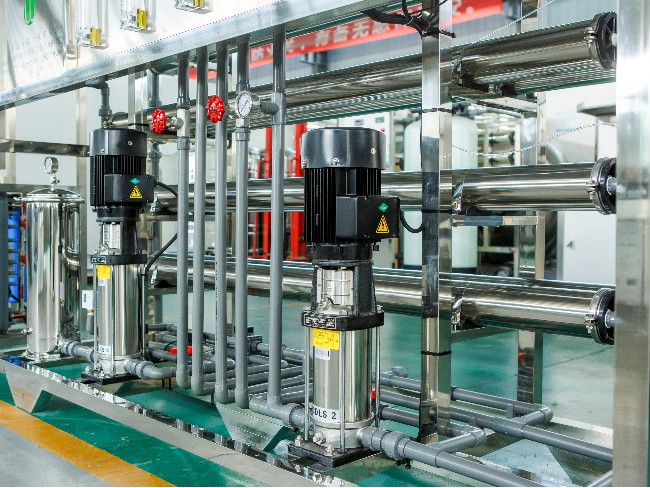 桶裝水設(shè)備價格 桶裝水設(shè)備價格