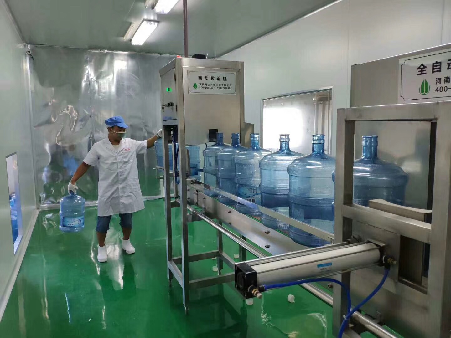 全自動礦泉水生產(chǎn)線設(shè)備價格 全自動礦泉水生產(chǎn)線設(shè)備價格